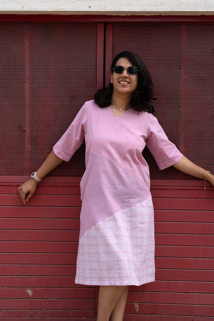 Criss Cross Knee Dress Pink