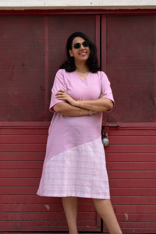 Criss Cross Knee Dress Pink