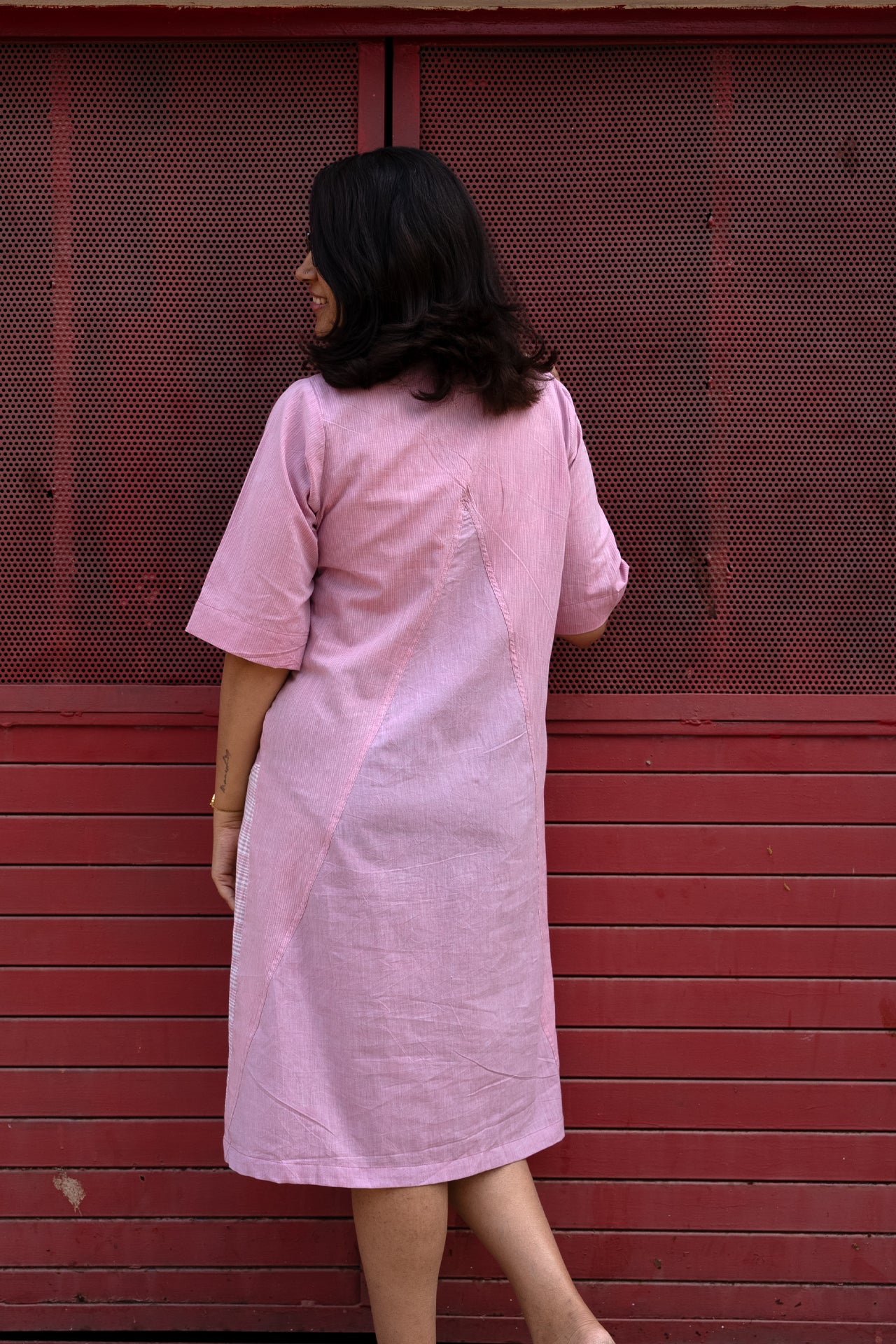 Criss Cross Knee Dress Pink